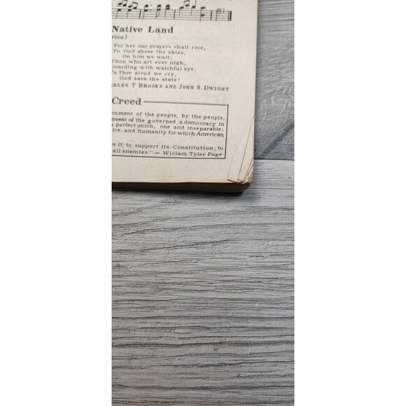 THE GOLDEN BOOK OF FAVORITE SONGS - 20TH EDITION- REVISED - 1923 - Picture 11 of 12